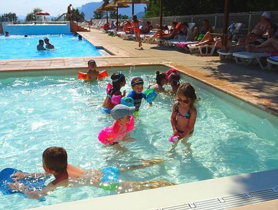 La petite pataugeoire pour les enfants